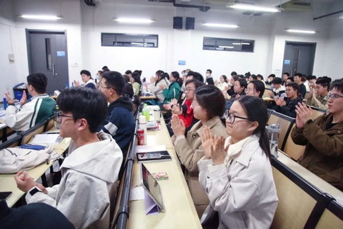 國家一級(jí)演員到校授課,課上 爆改 大學(xué)生