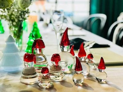 挪威海產攜手老牌水晶品牌，在滬首辦可持續餐桌藝術文化活動，共話商業創新與責任